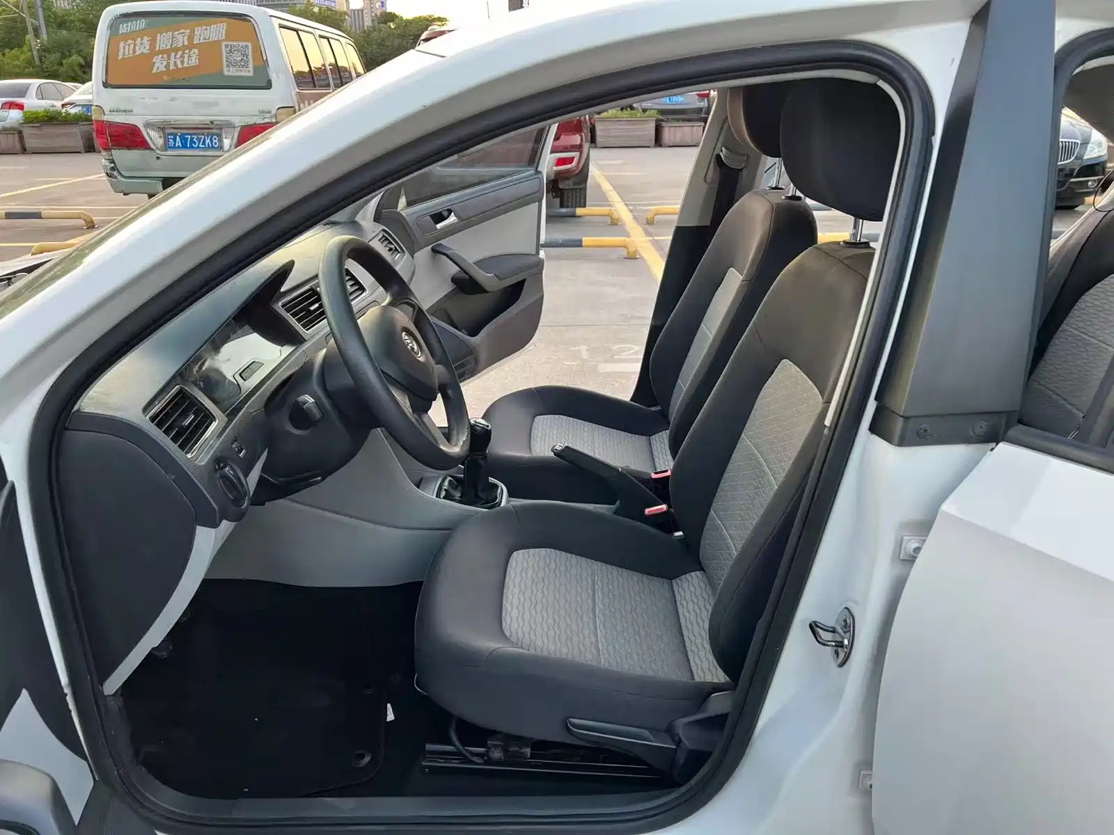 Фото 4 - Škoda Rapid