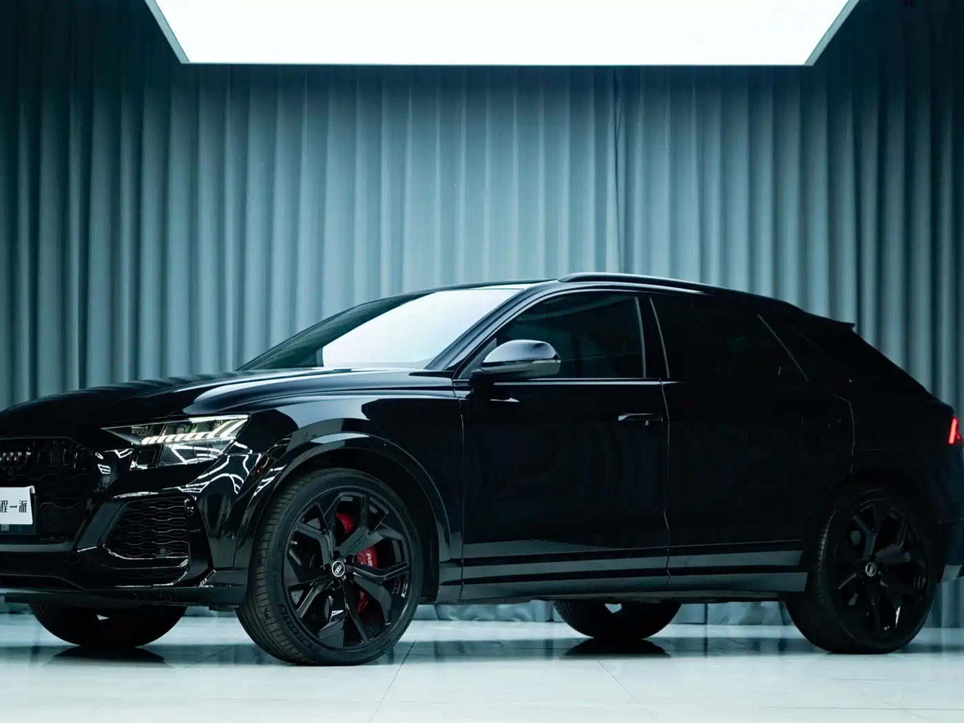 Audi RS Q8 2022 RS Q8 4.0T фото 18