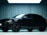 Фото 18 - Audi RS Q8