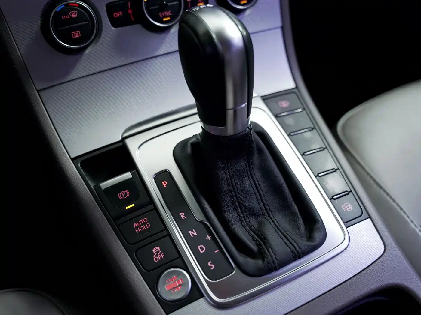 Volkswagen Magotan 2013 2.0TSI Premium фото 8