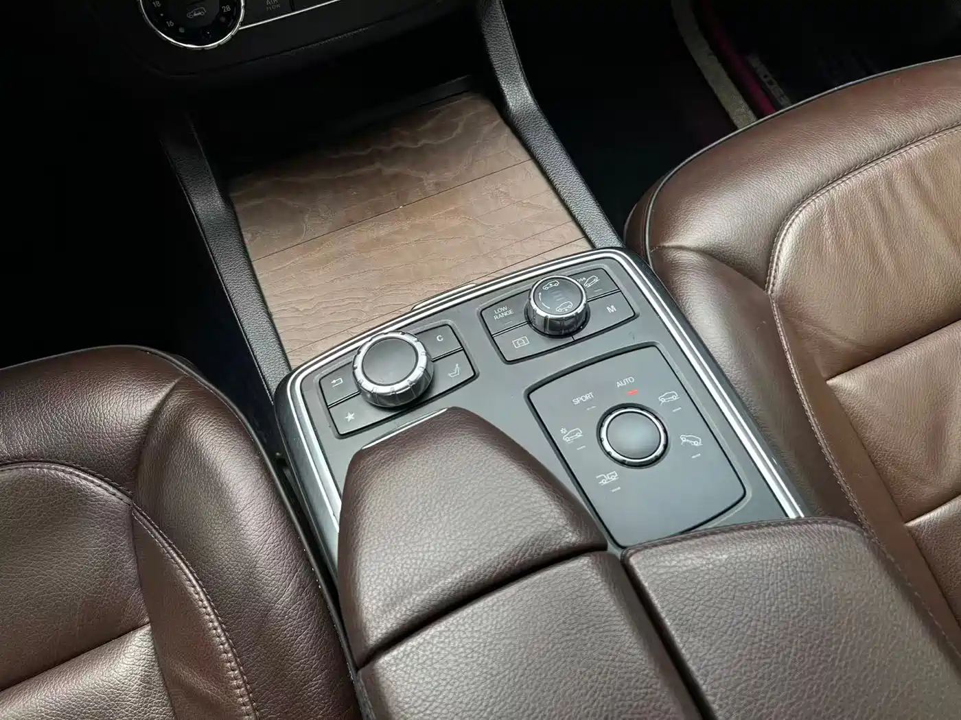 Mercedes-Benz GL-Class 2013 GL 500 4MATIC фото 12