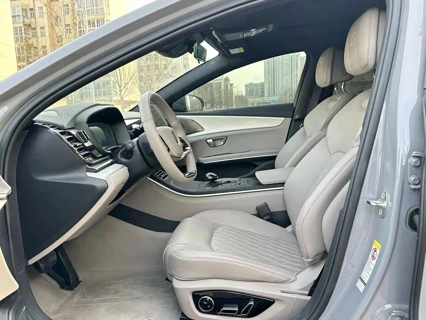 Фото 4 - BYD Han
