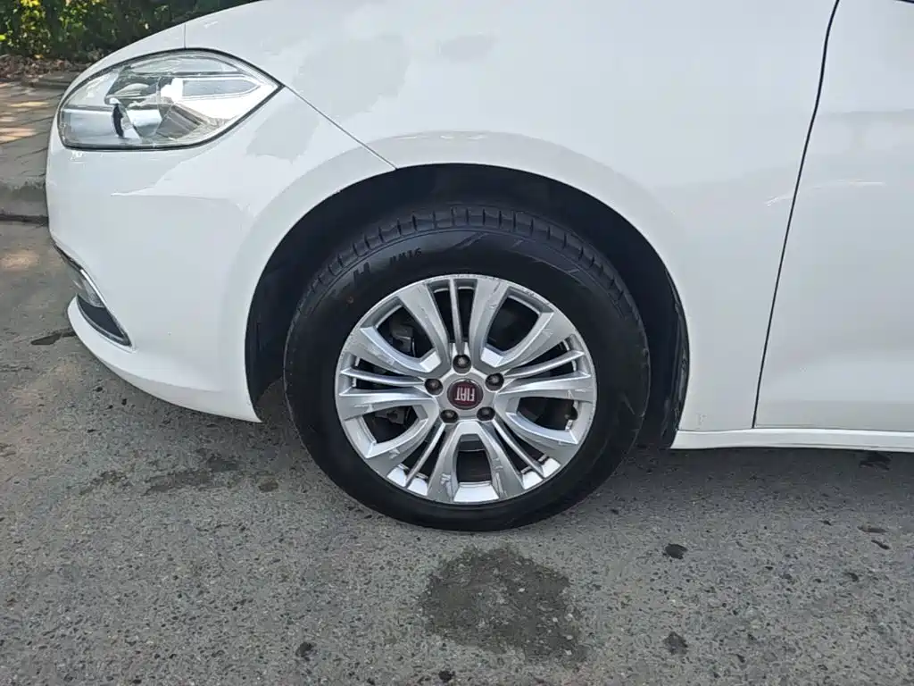 Fiat Viaggio 2015 2015 1.4T Auto Sport Edition