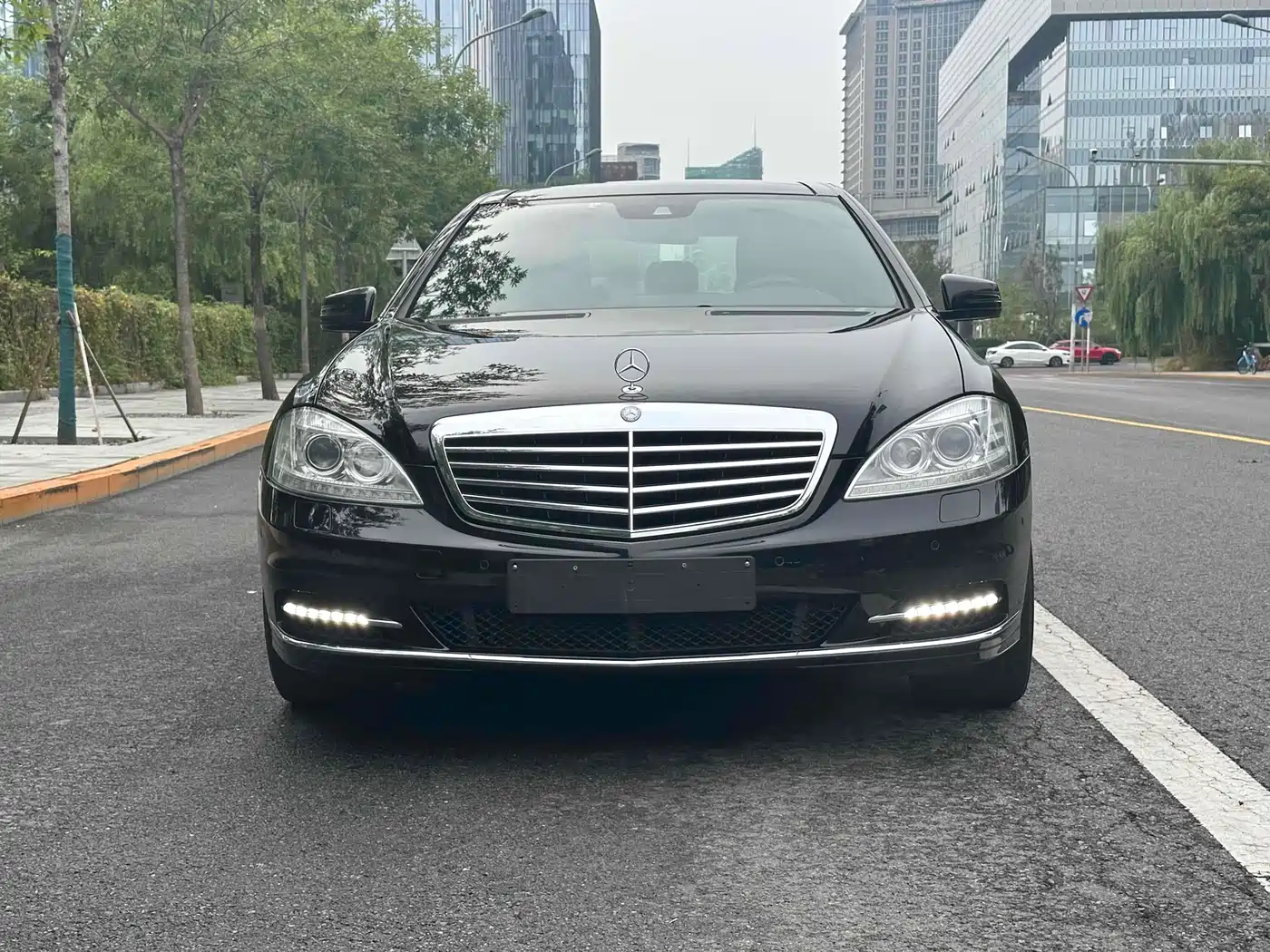 Mercedes-Benz S-Class 2012 S 300 L Premium Grand Edition фото 2