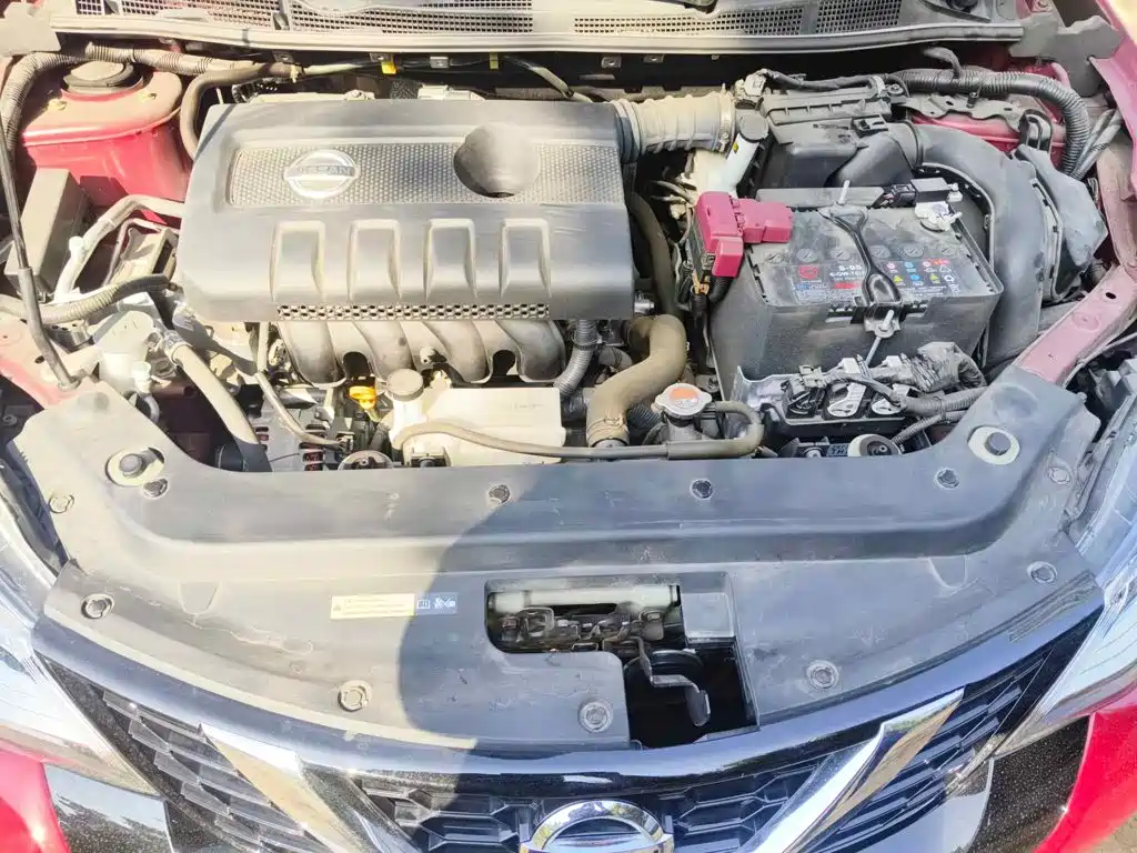 Photo 9 - Nissan Tiida