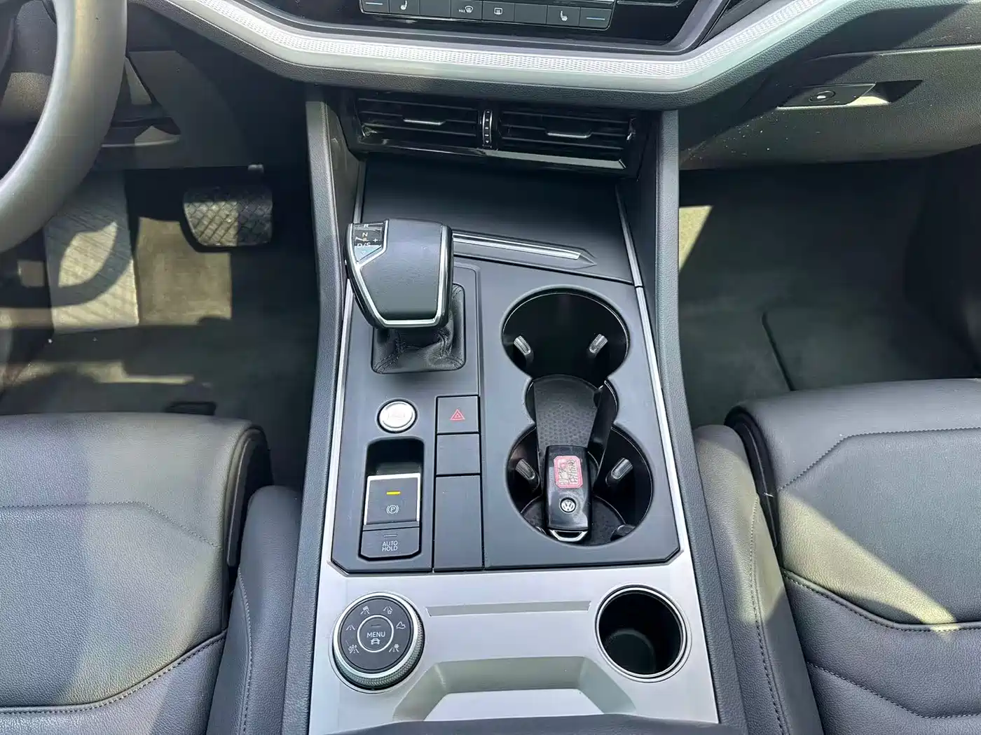 Volkswagen Touareg 2019 2.0TSI Pilot Edition China VI фото 18