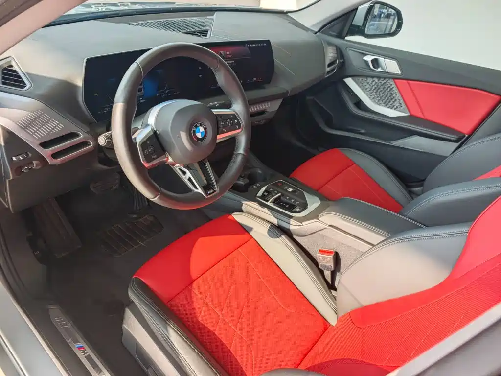 Фото 6 - BMW 2 Series