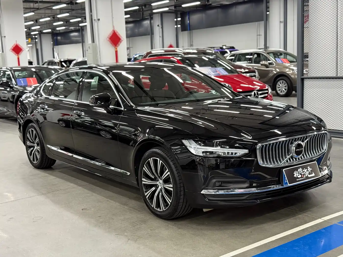 VOLVO S90