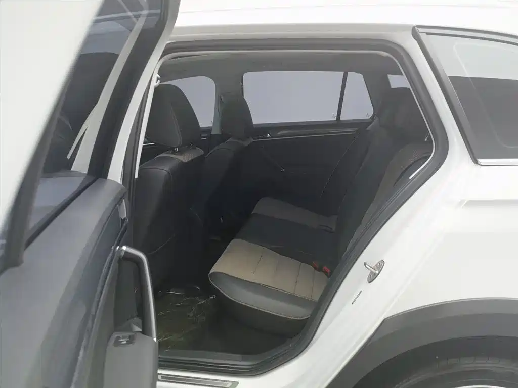 VOLKSWAGEN C TREK WEI COLLAR