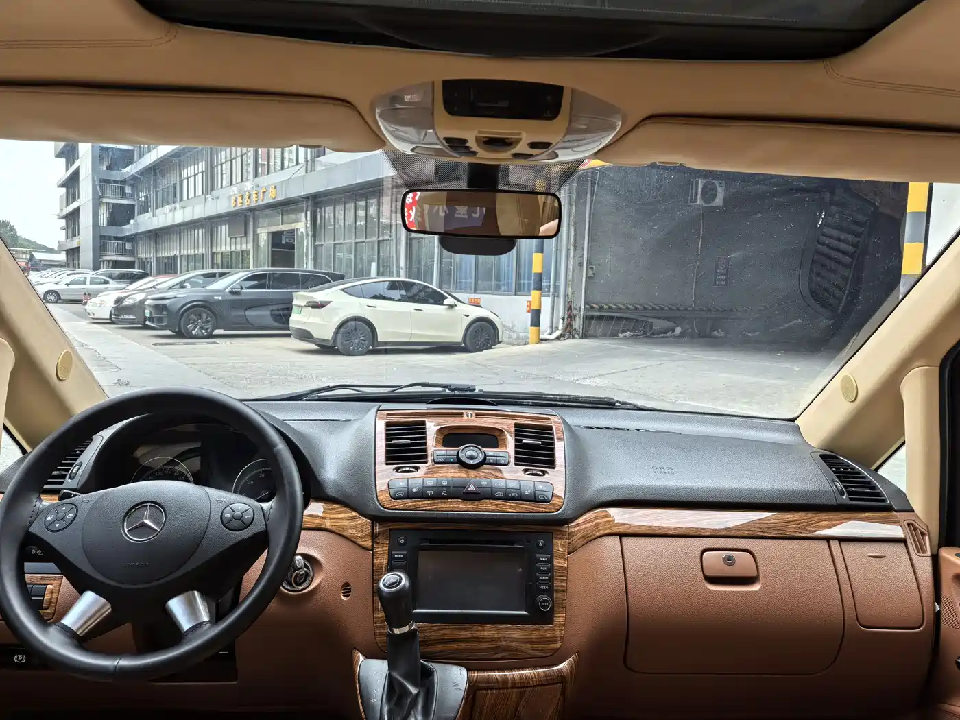 Mercedes-Benz Viano 2013 3.5L Haochi Edition фото 13