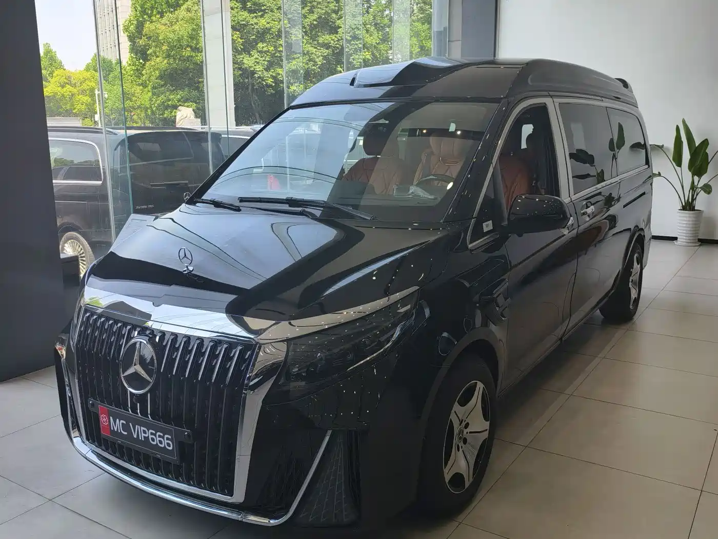 Mercedes-Benz Vito 2026 2024 2.0T Business 7-Seater