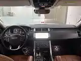 Photo 15 - Land Rover Range Rover Sport