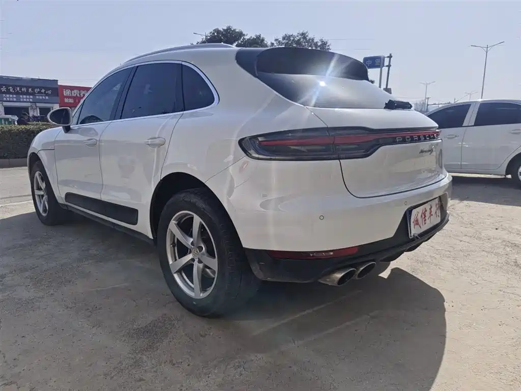 Porsche Macan 2020 Macan 2.0T фото 16