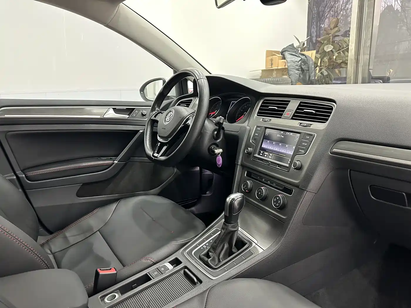 Volkswagen Golf 2016 230TSI Automatic Comfort фото 8