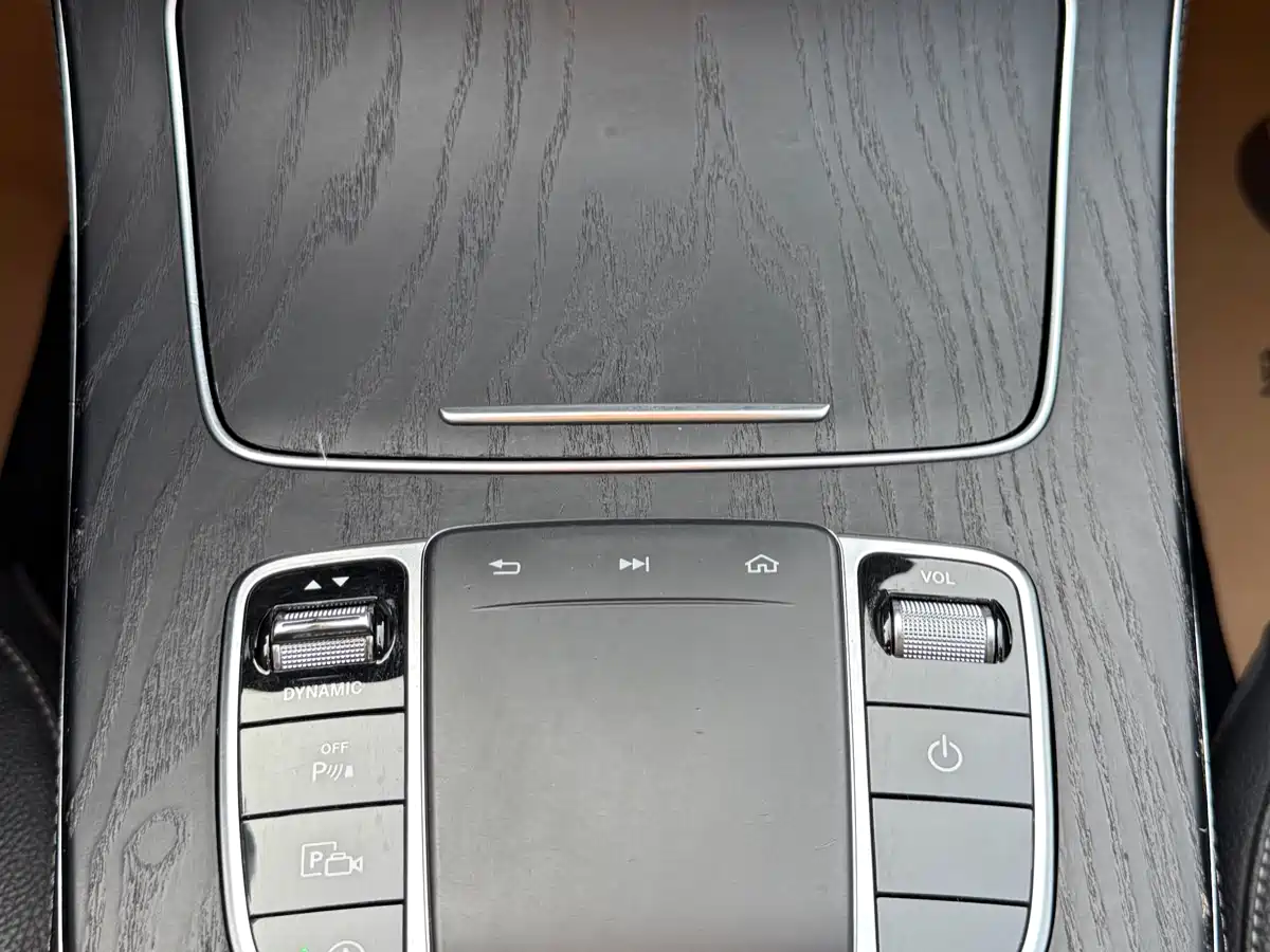 Mercedes-Benz E-Class 2020 E 300 L Sport Fashion Model фото 9