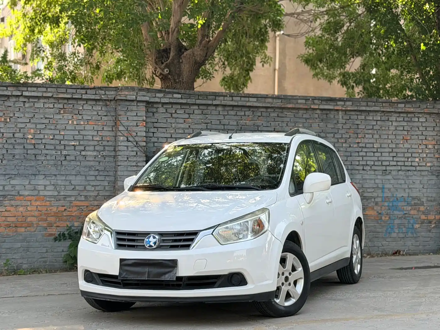 Venucia R50 2014 2013 1.6L Manual Fashion