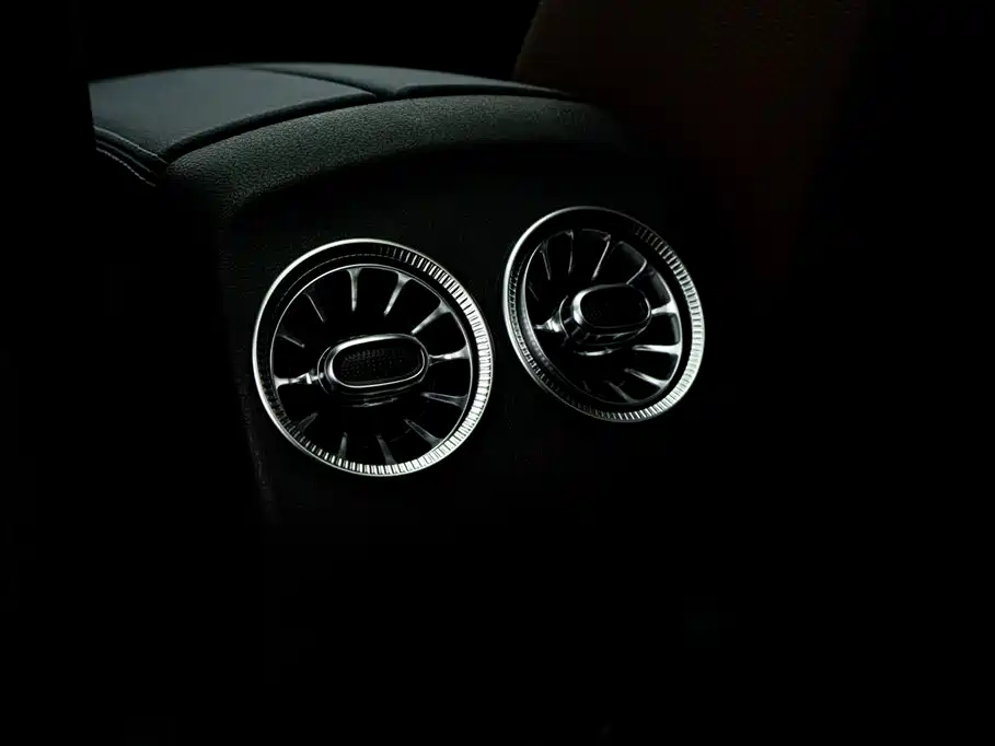 MERCEDES-BENZ GLB AMG