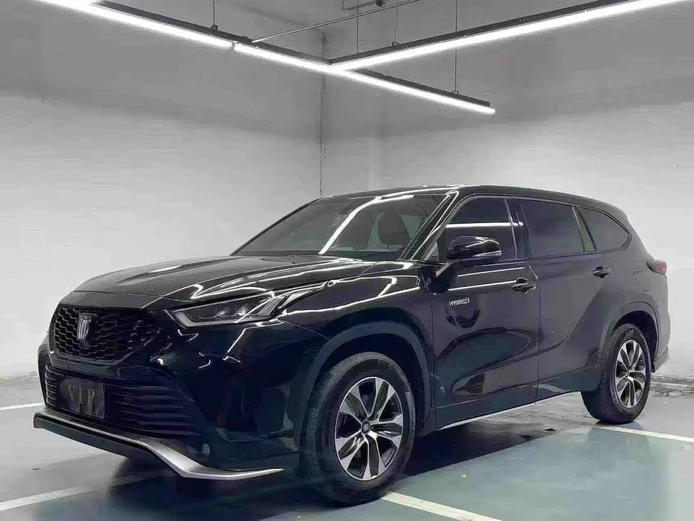 Toyota Crown Kluger 2023 2.5L HEV AWD Elite Edition