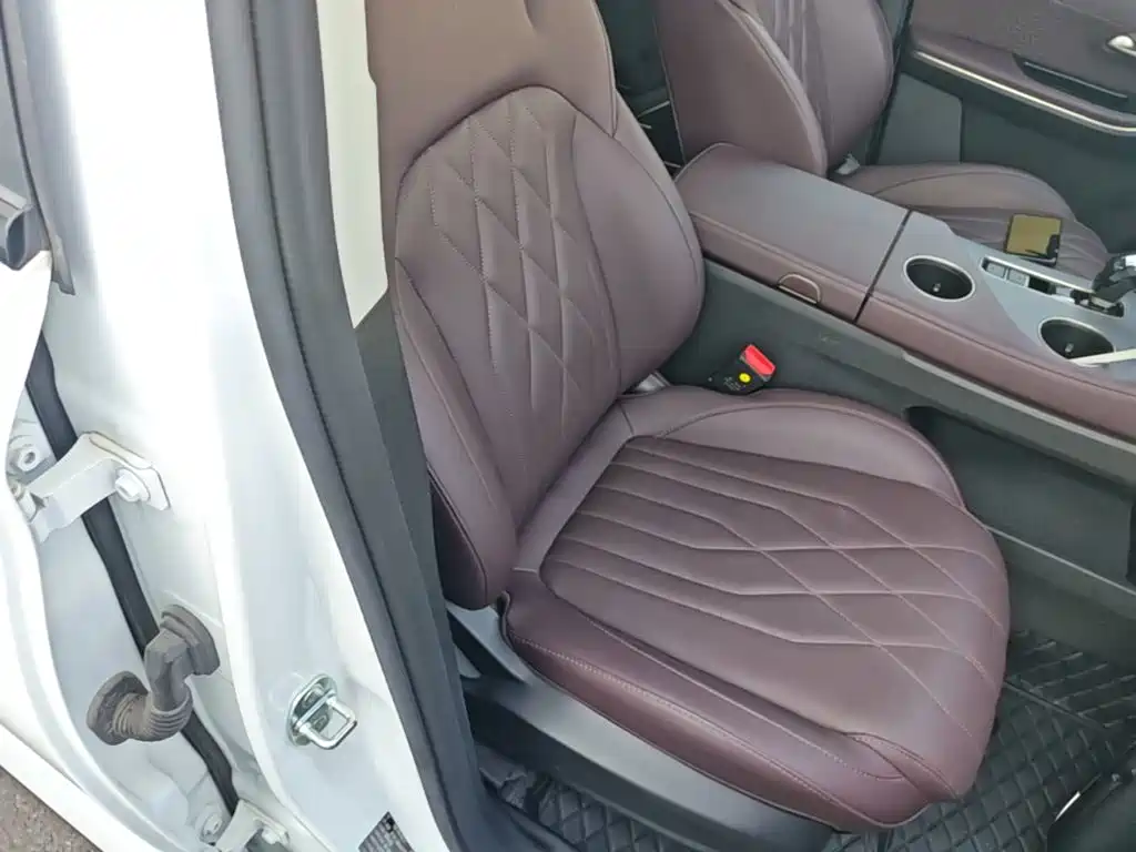 Jetour X90 PRO 2025 2024 1.6T DCT Elite 7-Seater