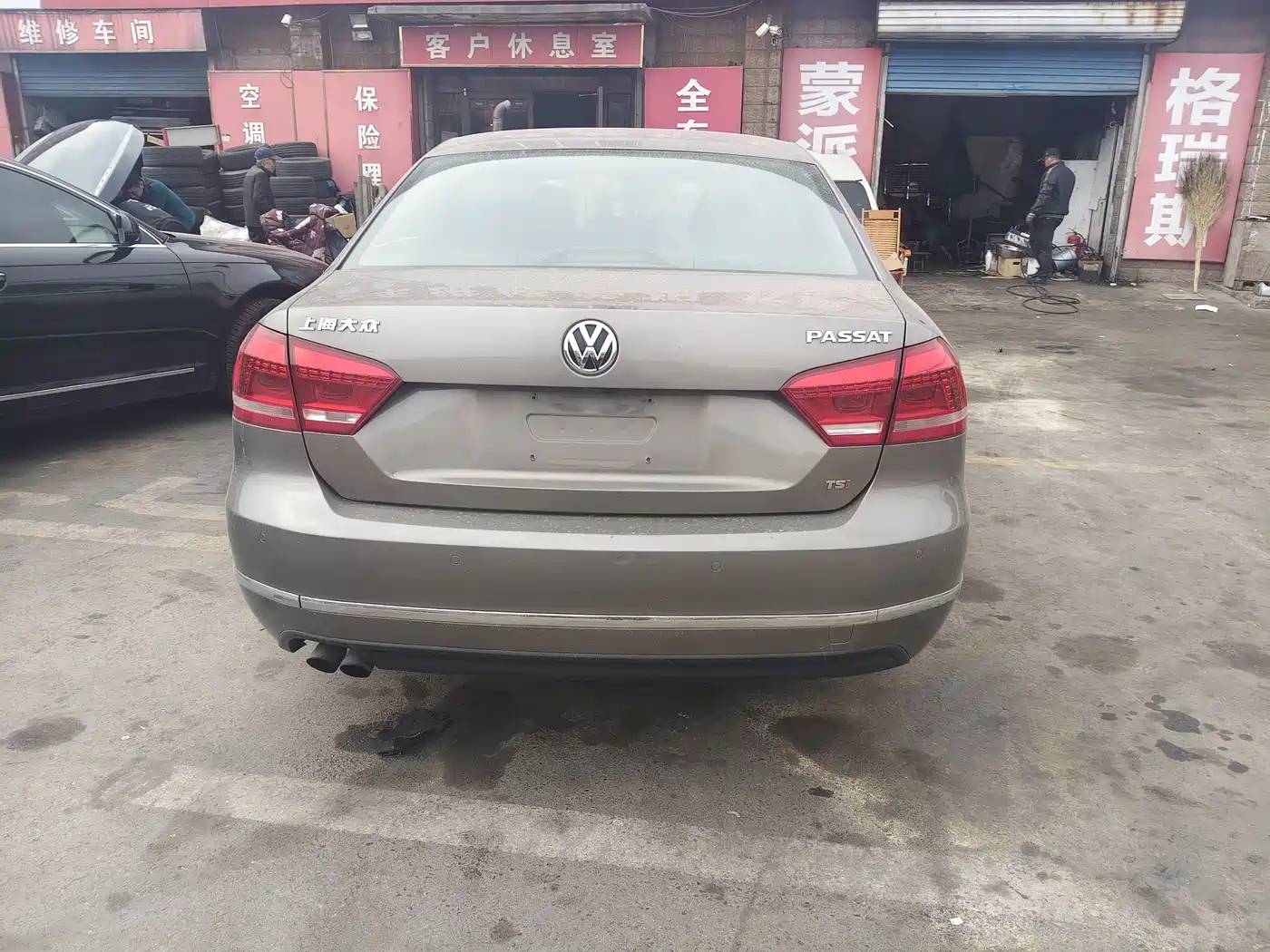 Volkswagen Passat 2014 1.4TSI DSG Luxury Edition фото 5