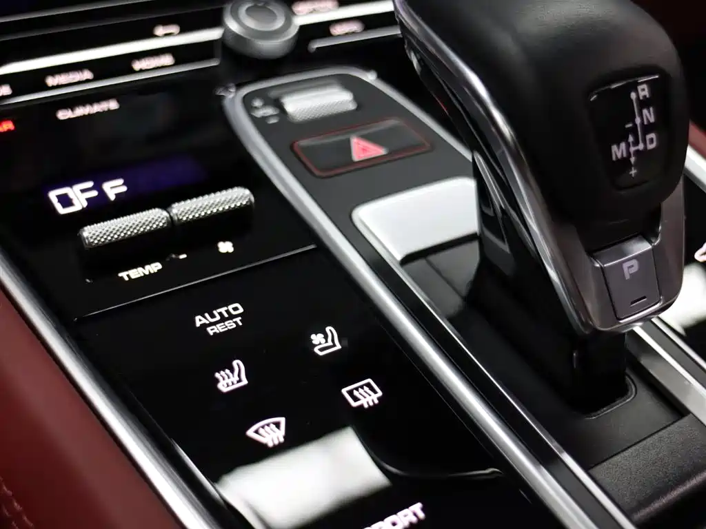  PANAMERA