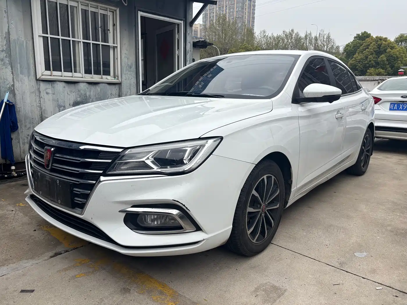 ROEWE I5