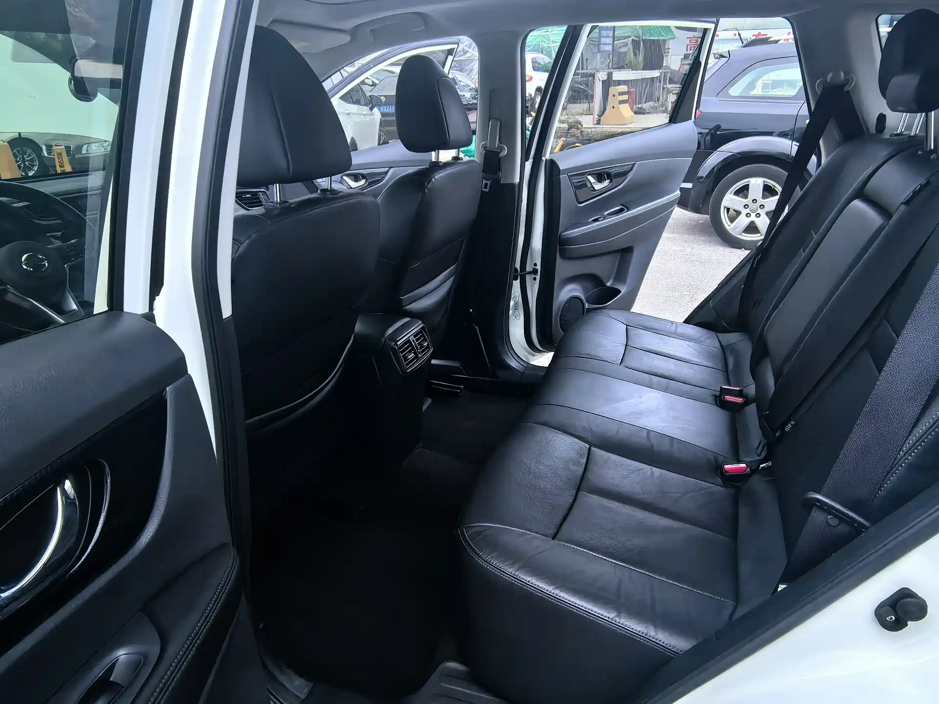 Фото 7 - Nissan X-Trail