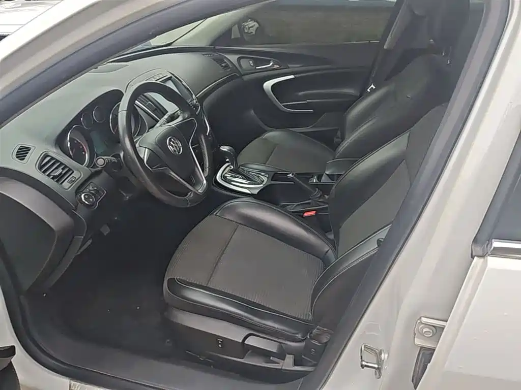 Buick Regal 2015 1.6T Leading Tech Edition фото 15