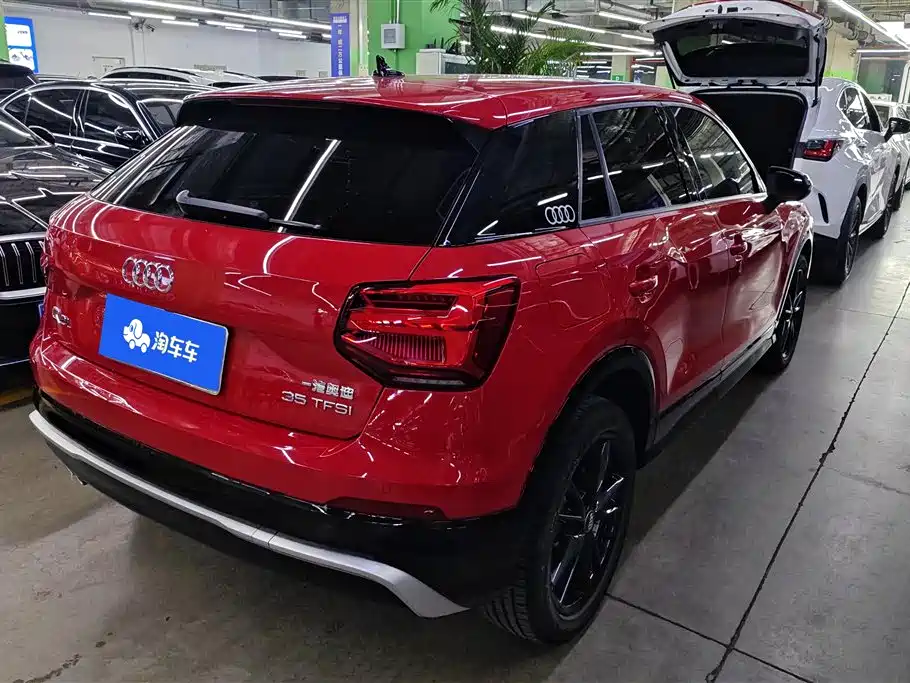 Audi Q2L 2020 35 TFSI Progressive Dynamic Model фото 3