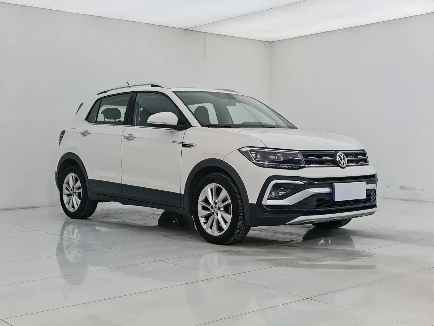 Volkswagen T-Cross 2019 280TSI DSG Comfort Edition фото 3
