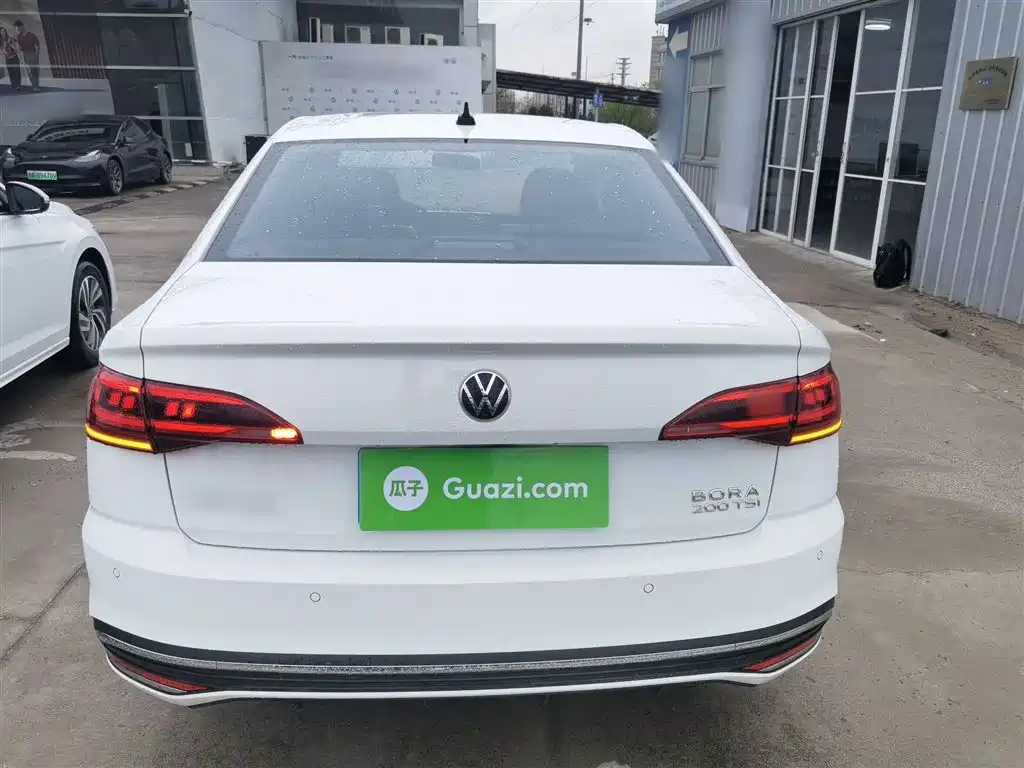 Volkswagen Bora 2024 200TSI DSG Smooth Ride Edition фото 3