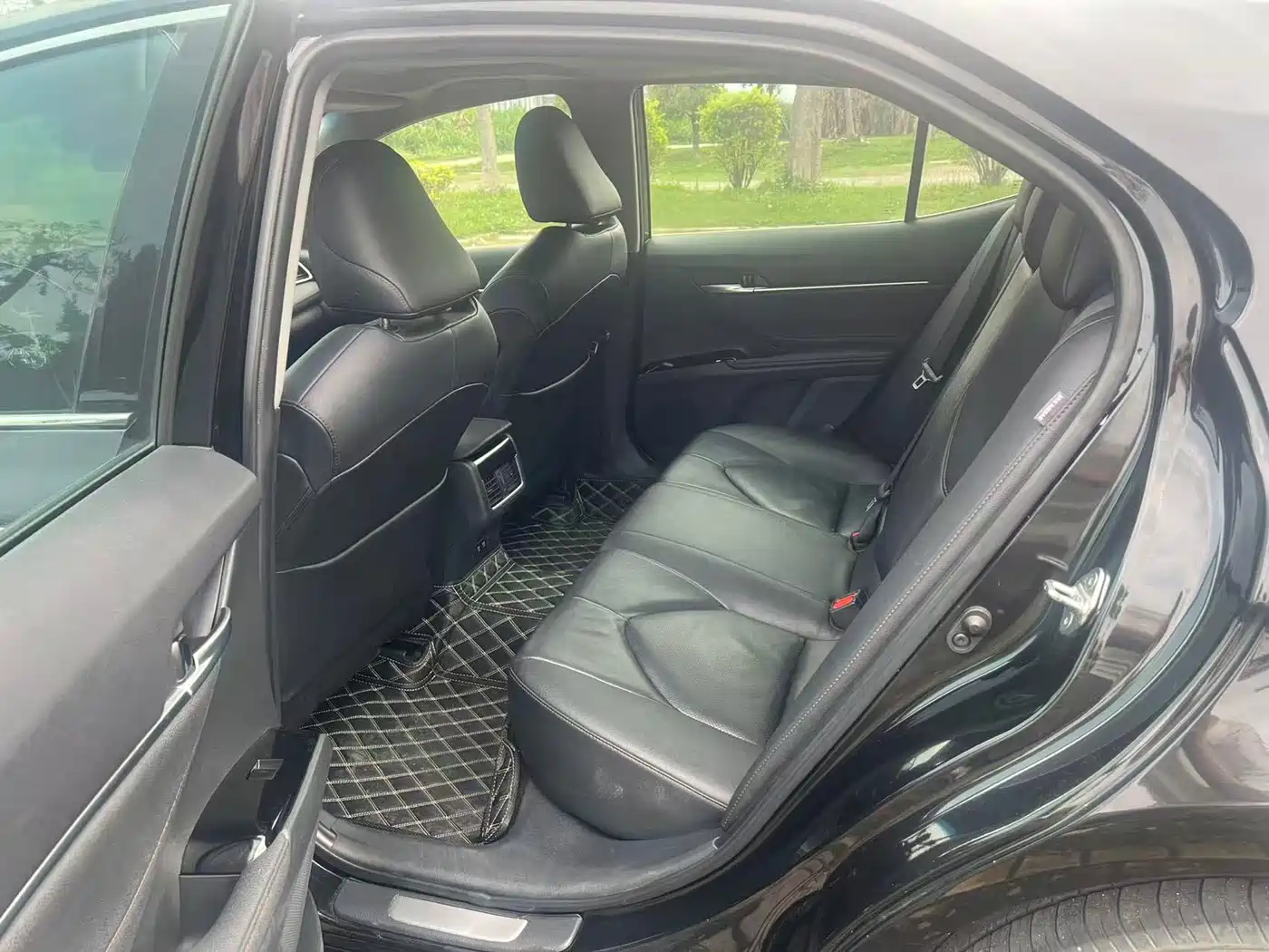 Toyota Camry 2021 2.0G Luxury Edition фото 6