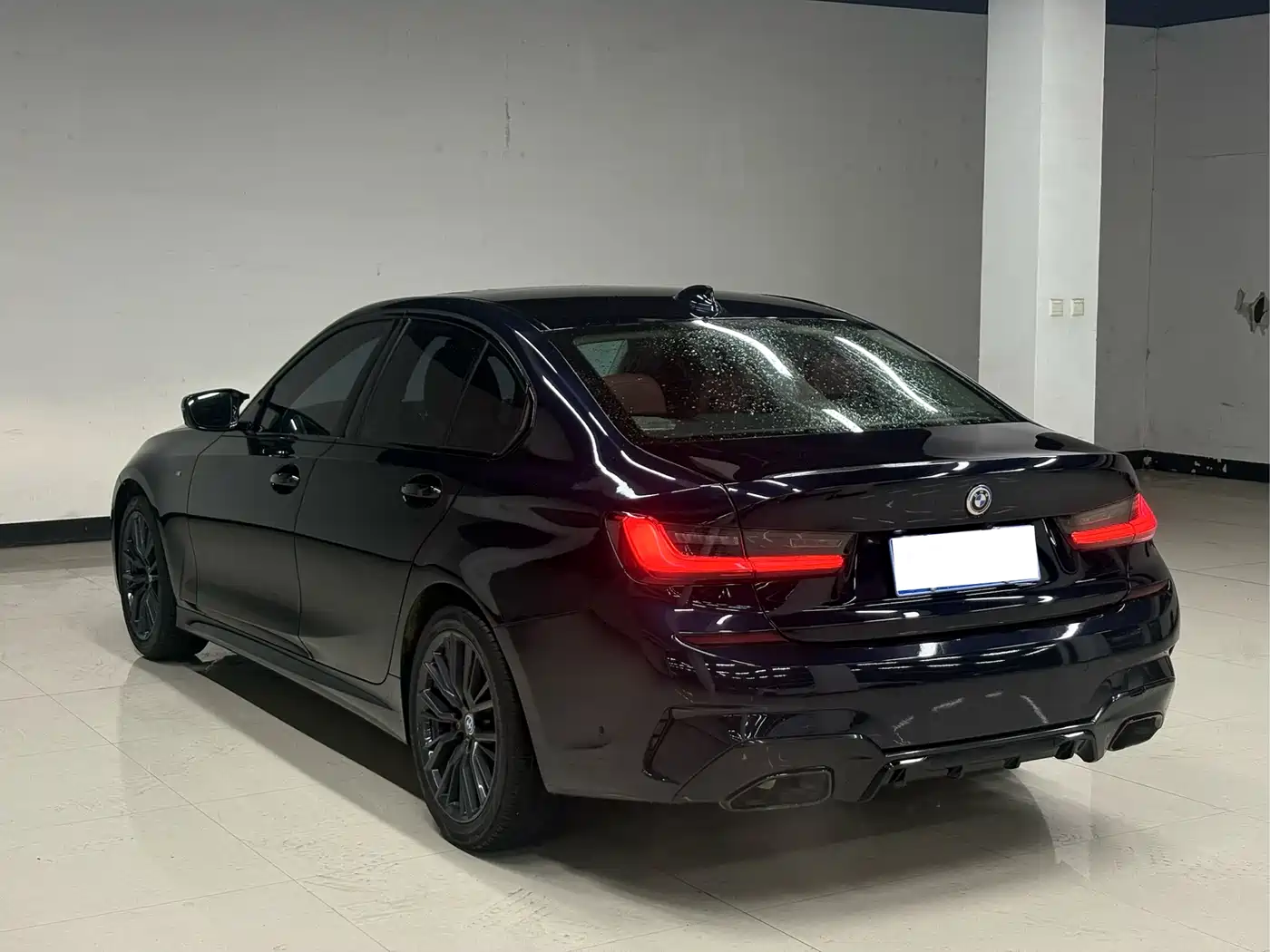 BMW 3 Series 2021 325i M Sport Night Edition фото 6