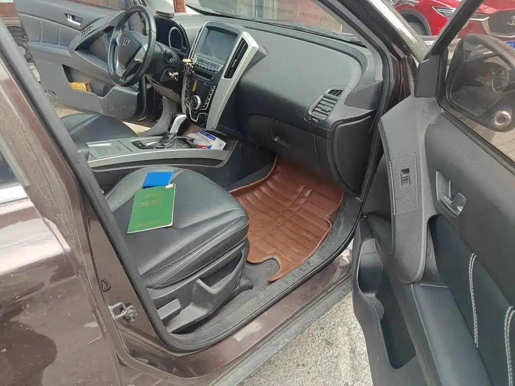 Luxgen U6 SUV 2016 2015 1.8T Fashion Edition