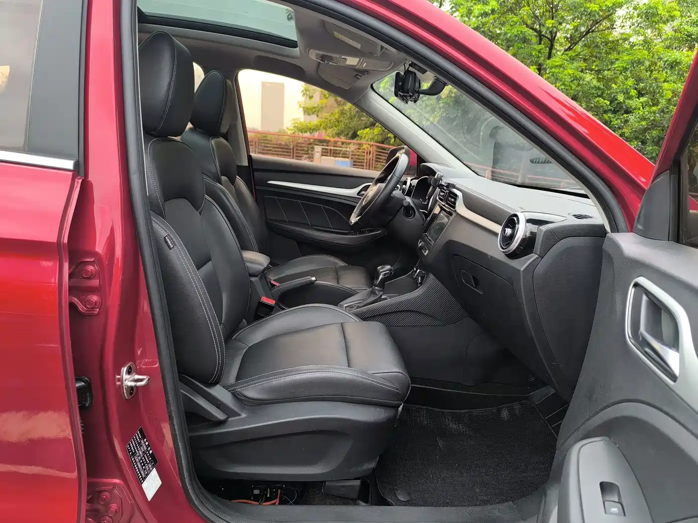 MG ZS 2019 2018 1.5L Automatic Luxury China V