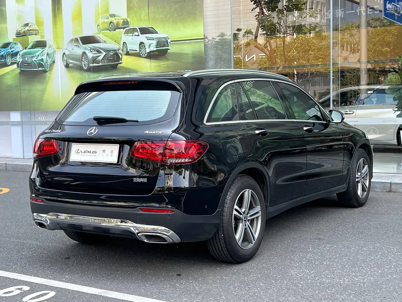 Mercedes-Benz GLC 2021 GLC 260 L 4MATIC Sporty фото 12