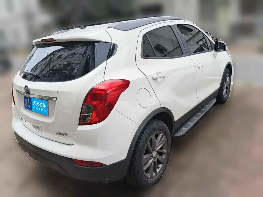 Фото 2 - Buick Encore