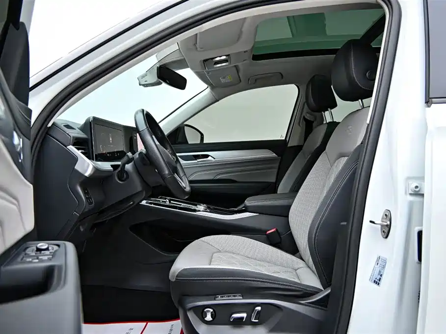 Volkswagen Talagon 2023 380TSI 4WD R-Line Touring Edition фото 11