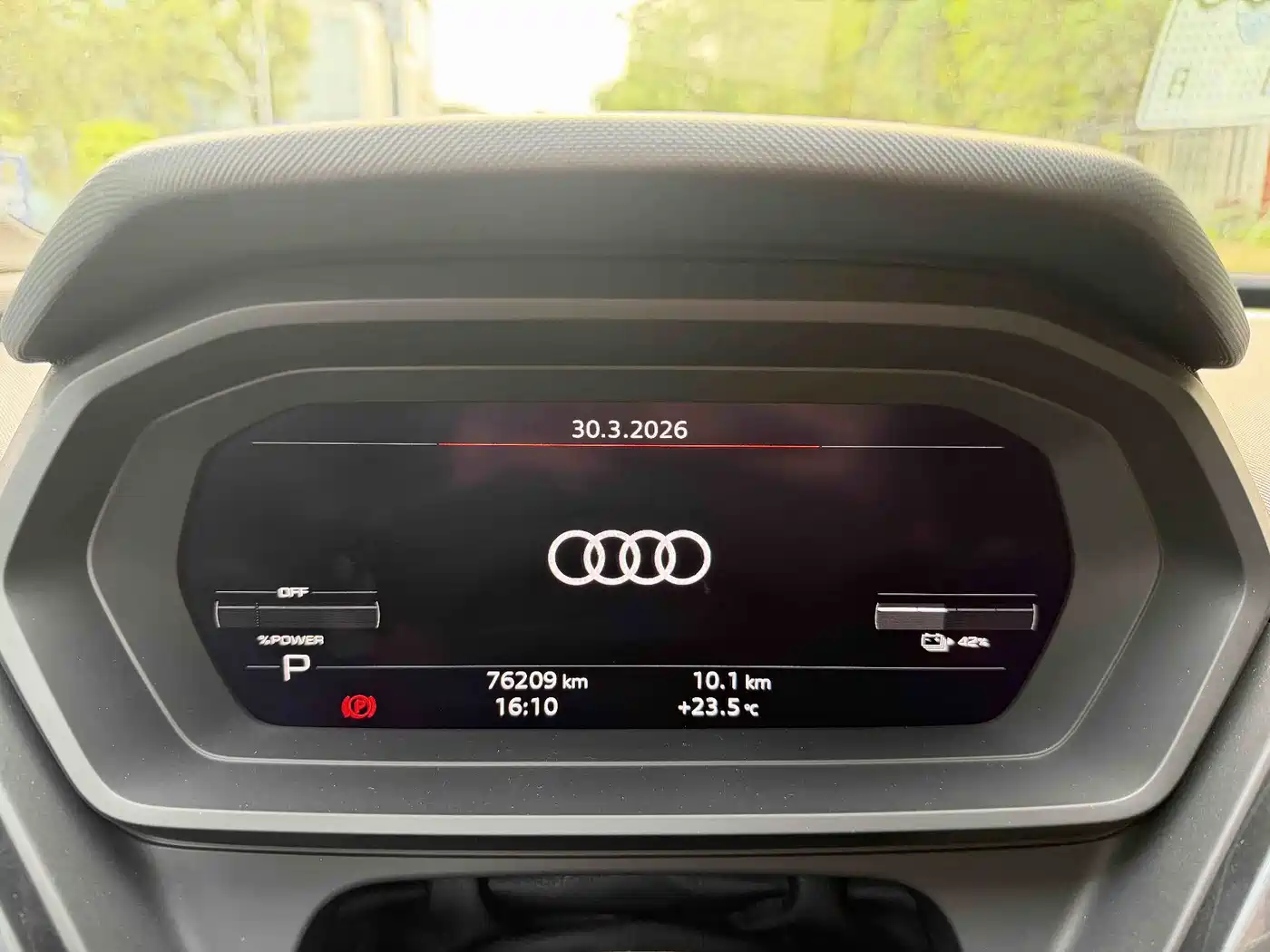 AUDI Q5 E TRON