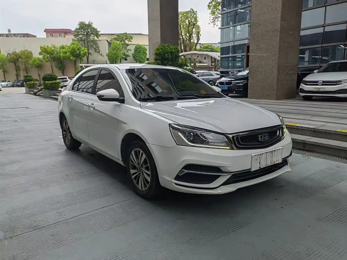 GEELY AUTOMOBILE EMGRAND
