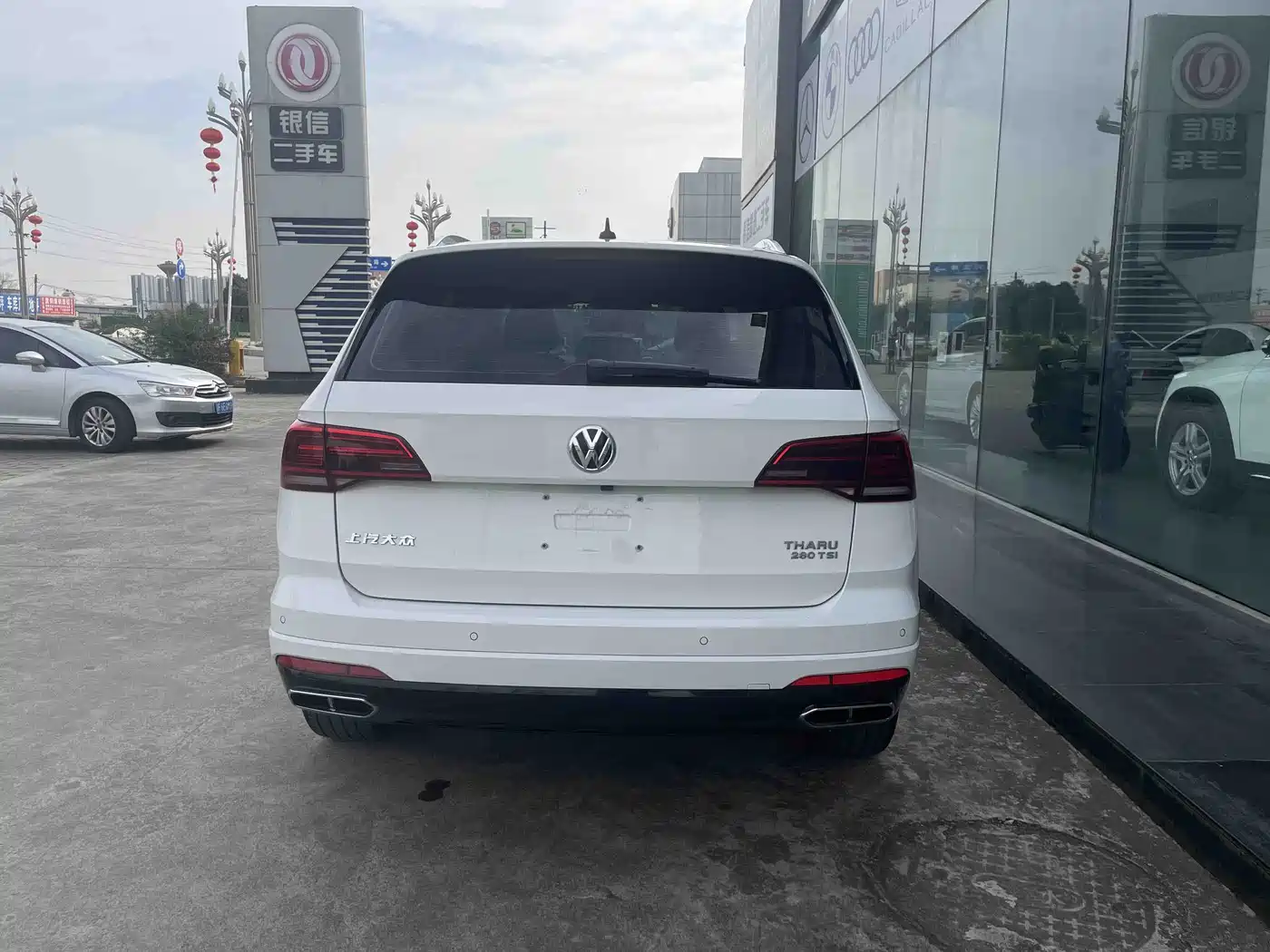 Volkswagen Tharu 2021 Model 280TSI 2WD R-Line фото 20
