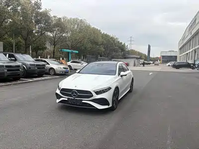 Mercedes-Benz A