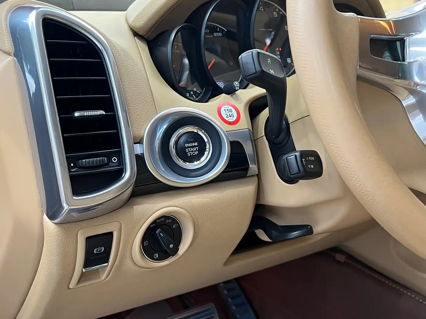 Porsche Cayenne 2011 Cayenne 3.0T фото 19