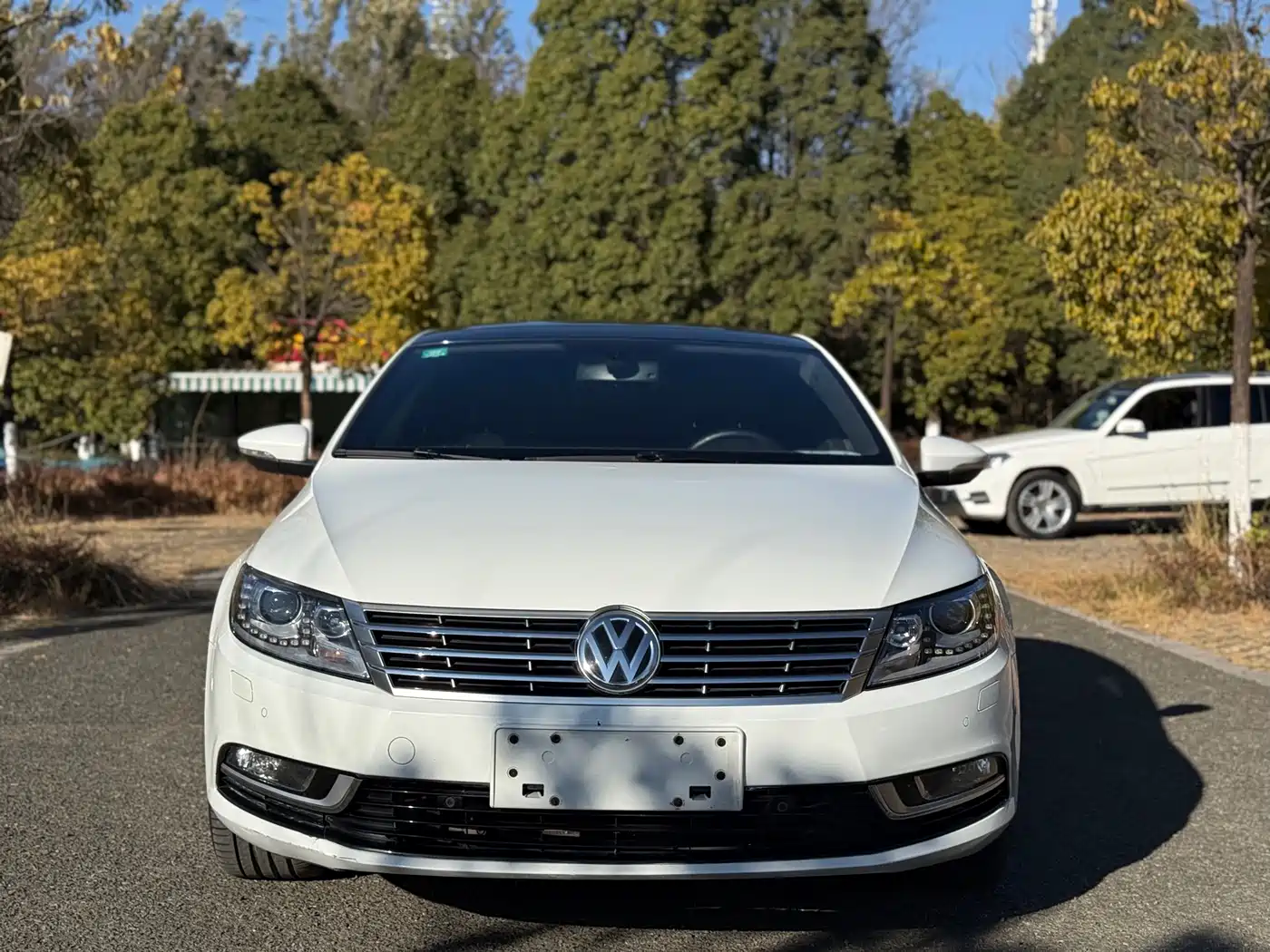 Volkswagen FAW-Volkswagen CC 2016 Model 1.8TSI Luxury фото 3