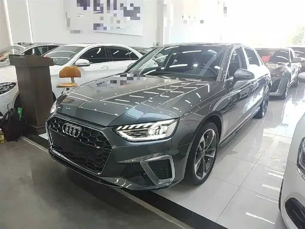 Audi A4L 2023 40 TFSI Fashion Dynamic