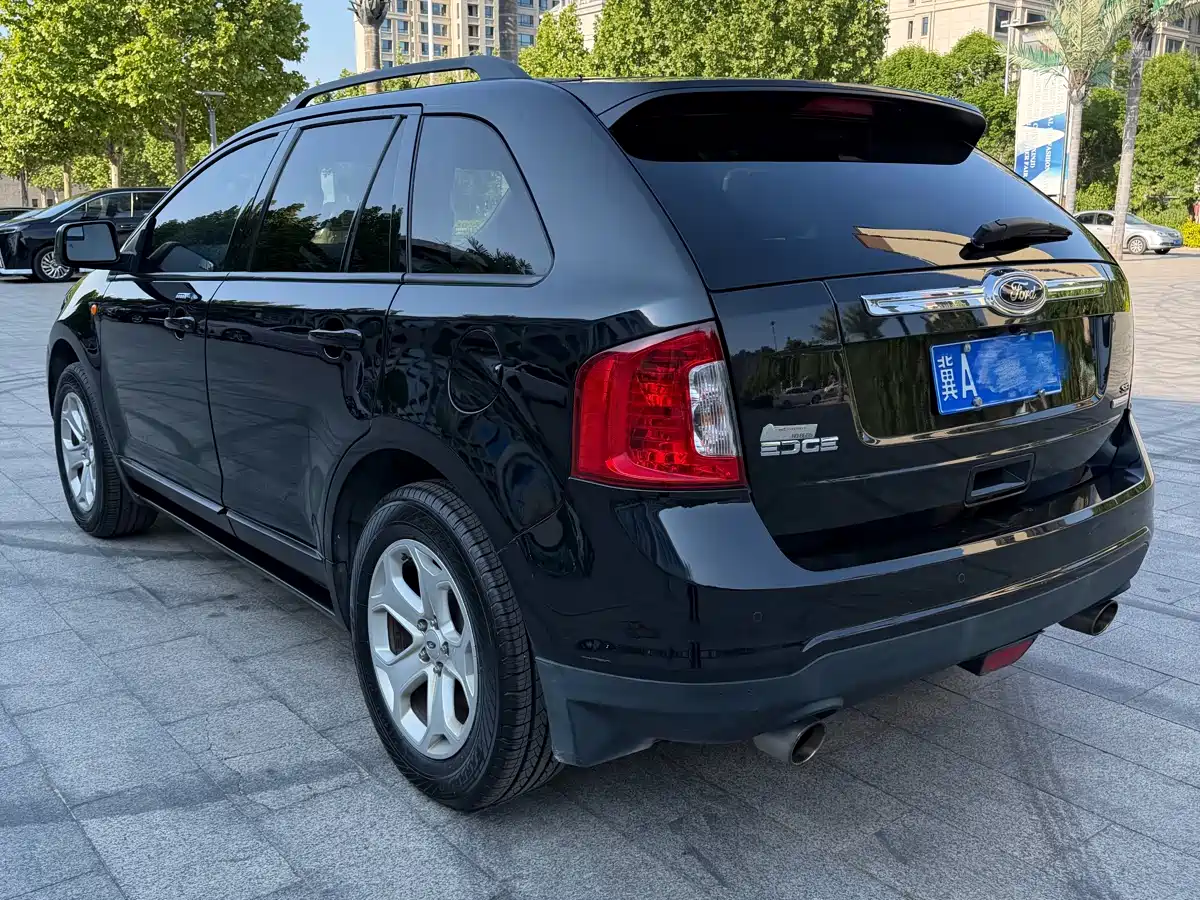 Ford Edge (Import) 2013 2012 2.0T Elite