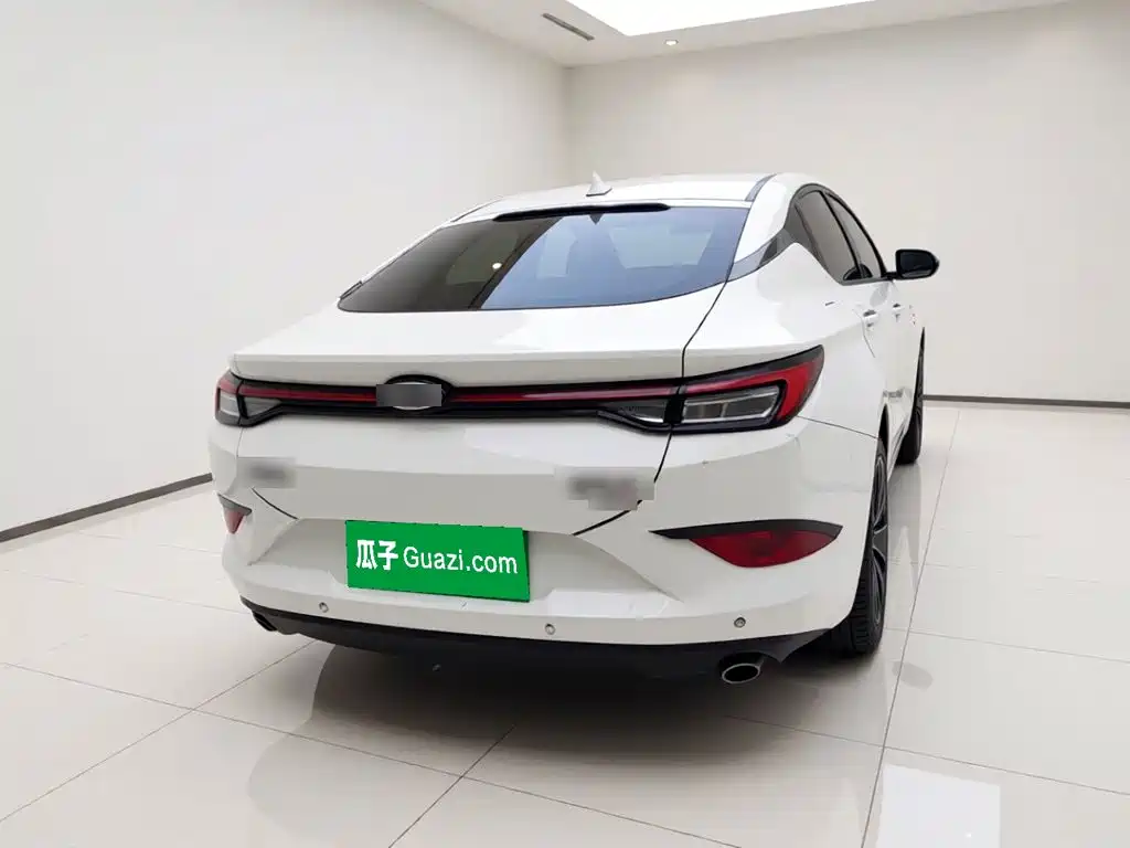 JAC Motors JAC J7 2019 2020 1.5T CVT Surpass Type