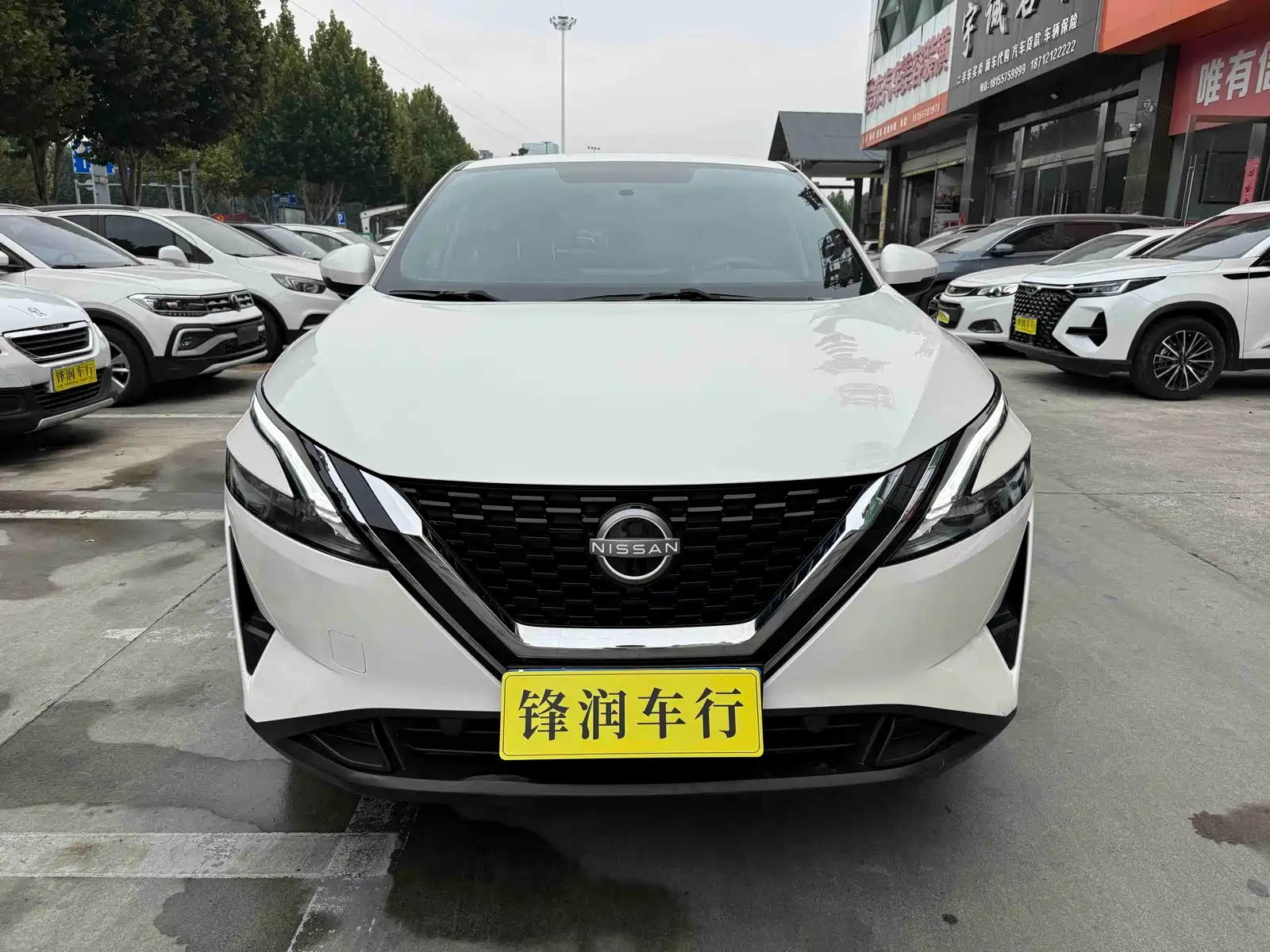 Фото 2 - Nissan Qashqai