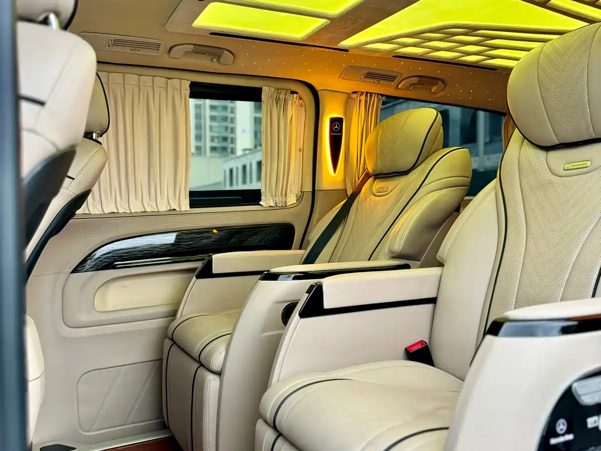 Mercedes-Benz Vito 2020 2.0T Business Edition (7-seater) фото 8