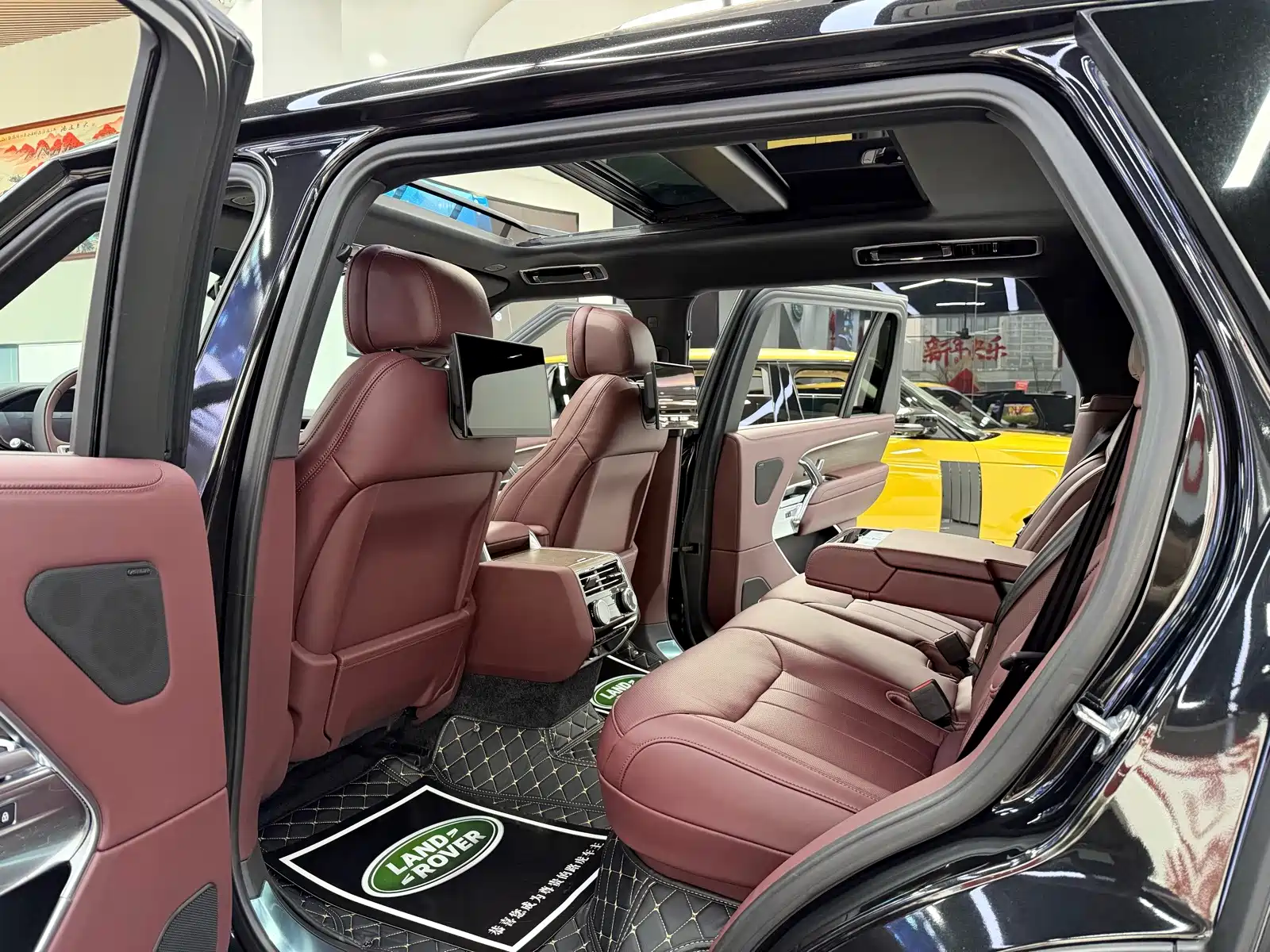 Фото 8 - Land Rover Range Rover